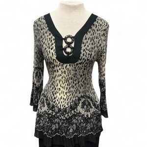 NICOLA Black and Cream Patterned Blouse